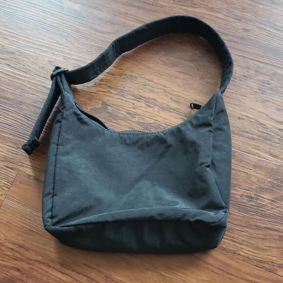 BAGGU Womens Black Chic Edgy Feminine Retro Nylon Adjustable Small Shoulder Bag - Picture 5 of 5